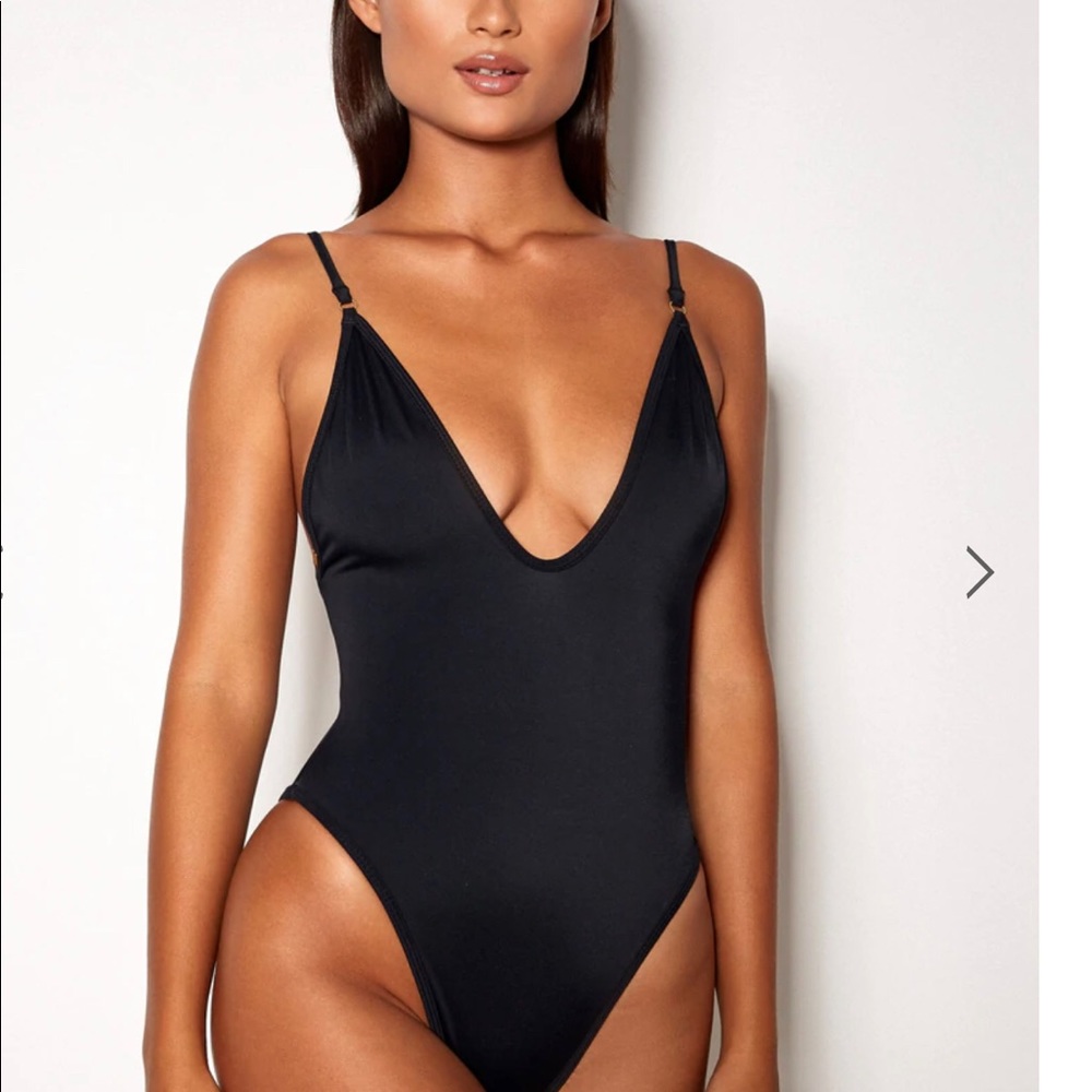 Gooseberry So Chic one piece